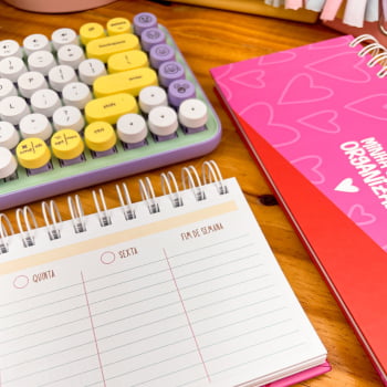 Desk planner